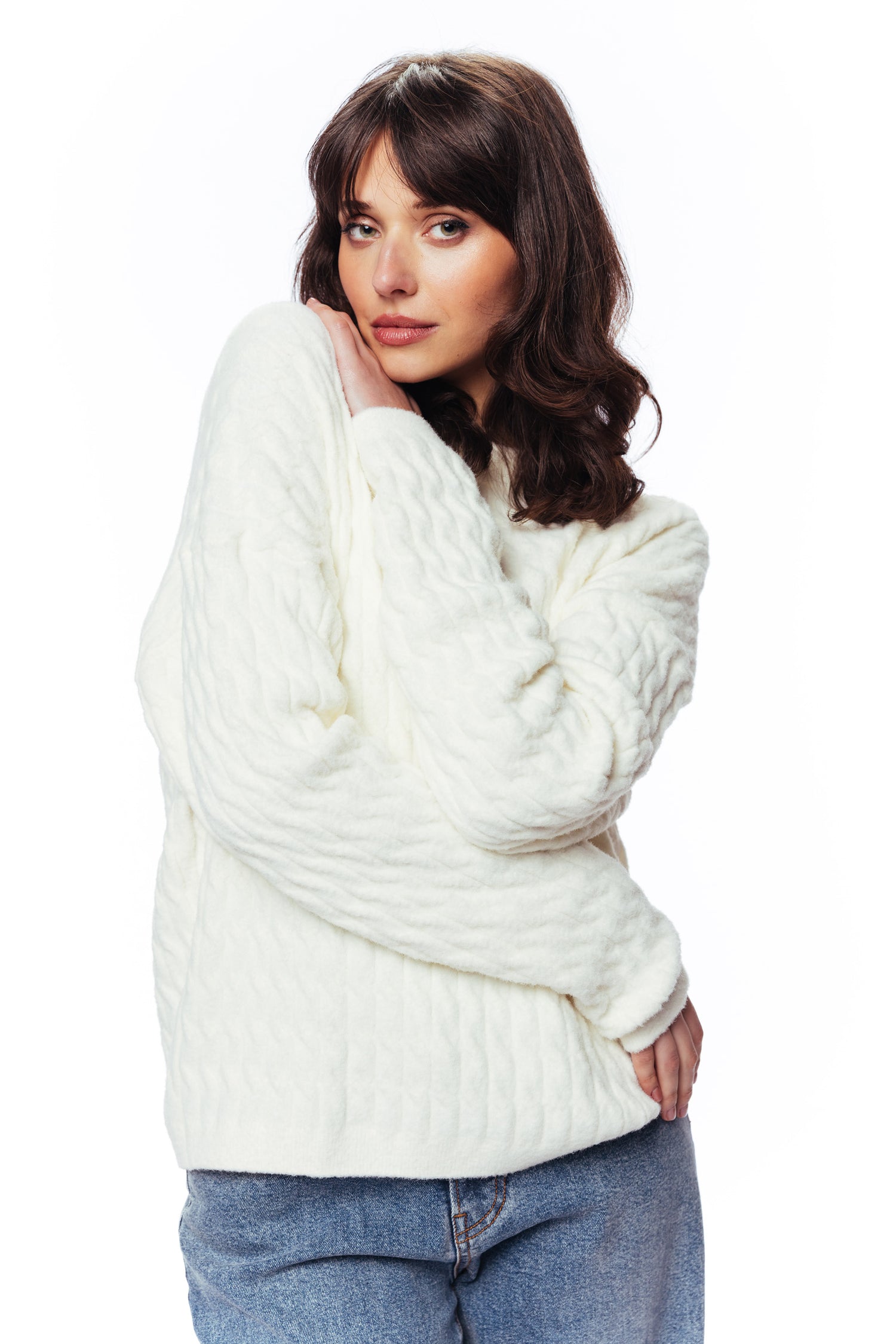 Relaxed fit soft cable knit Egret