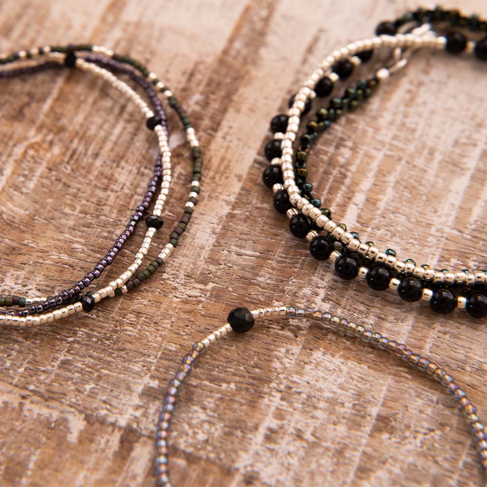 Beloved Schwarzer Onyx Silberfarbig Armband