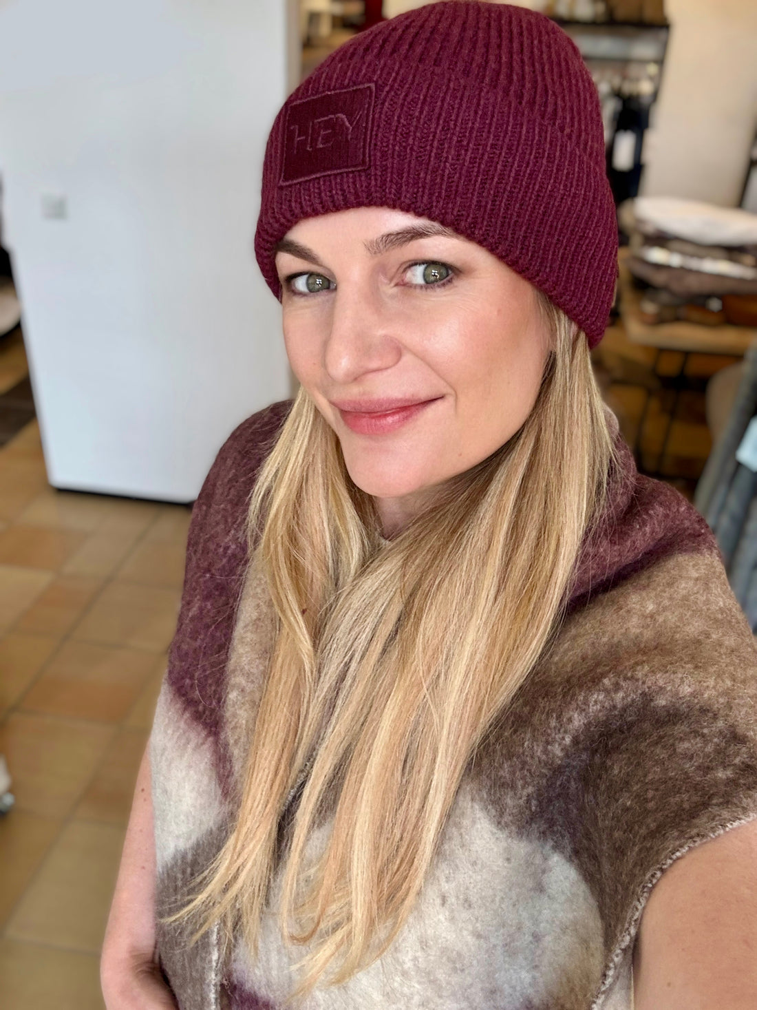 Hey Beanie - Berry
