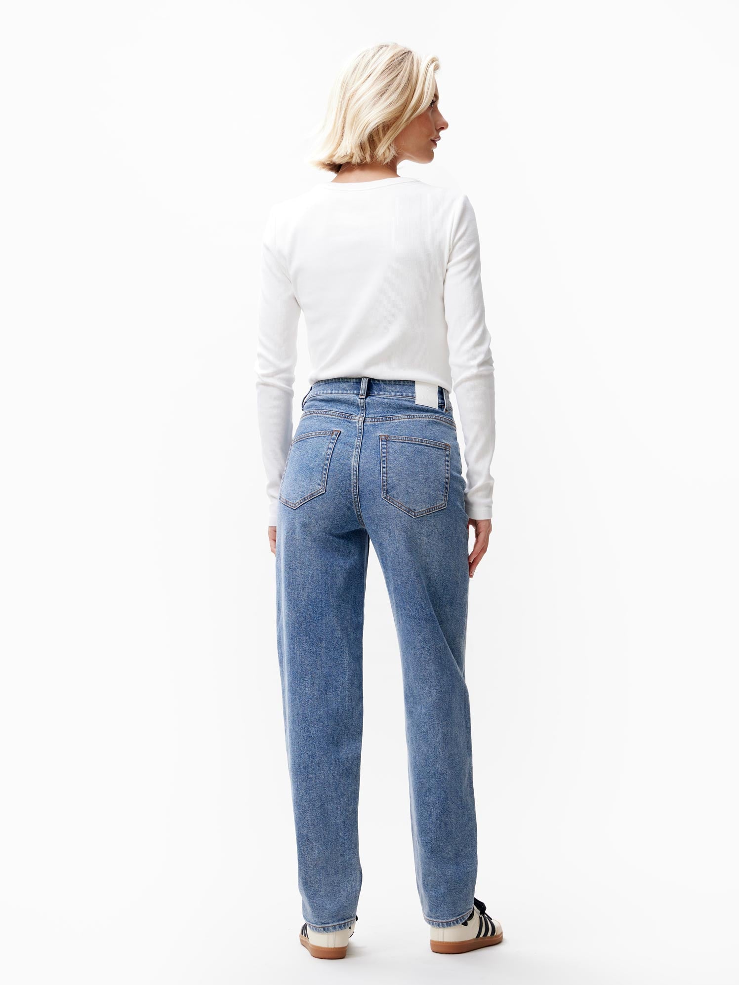 Barrel Fit Jeans True Blue