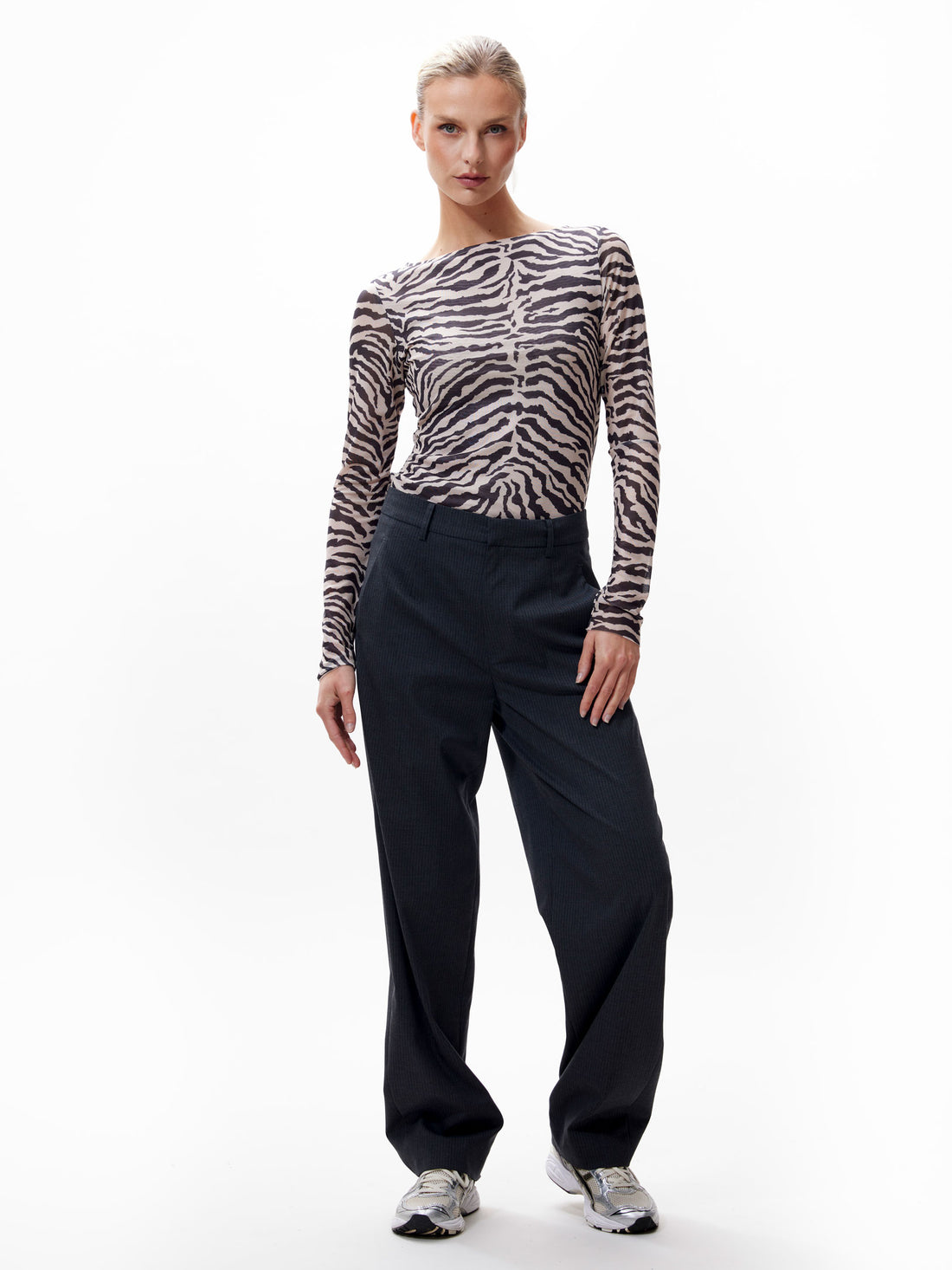 Zebra mesh long sleeve Sand