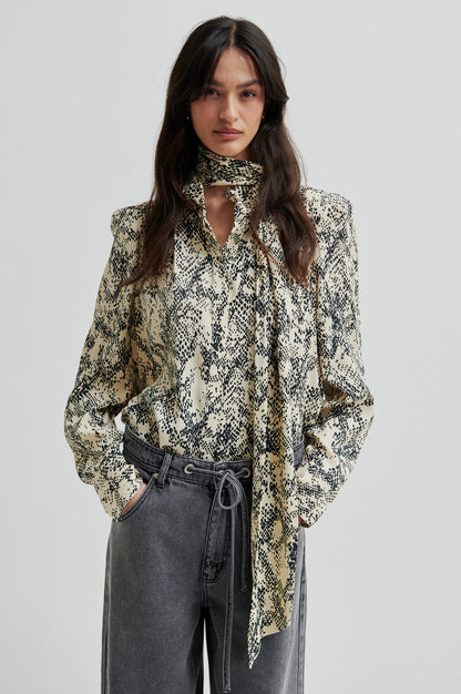 Sneaky Shirt Black Sand