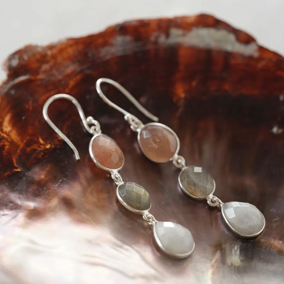 Granted Peach Moonstone Labradorite Moonstone Earrings SP