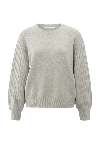 Strickpullover mit gerippten Ärmeln und Rundhalsausschnitt Brownish Grey Melange