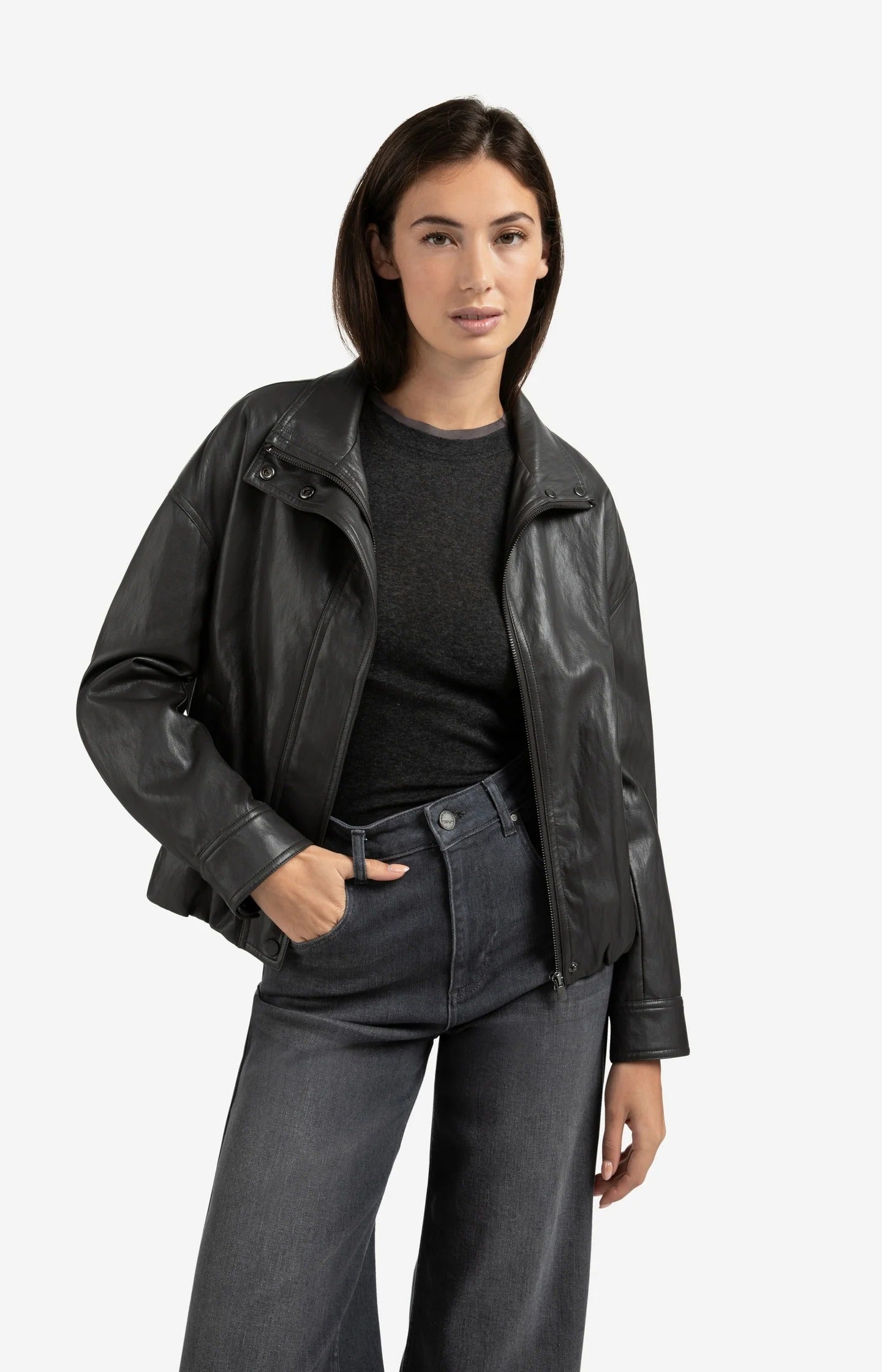 Kurze Jacke aus Lederimitat mit elastischem Saum Anthracite Brown